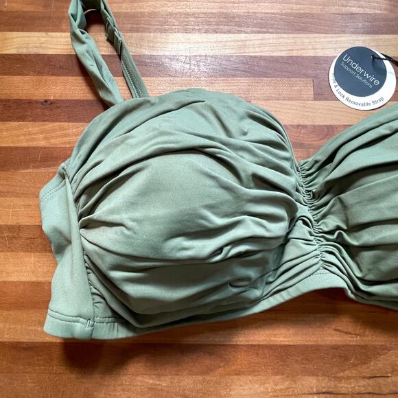 Coco Reef Women's Charisma Pleated Swim Top 36/38D, Palm Green - Picture 2 of 9